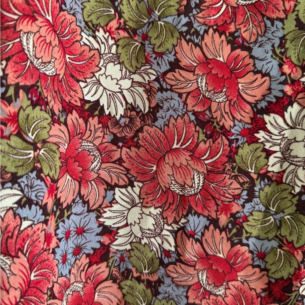 Chrysanthemum Floral Button Up Blouse - Pink Cream Blue Green - Size XL - Picture 2 of 7
